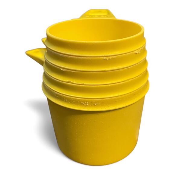 Tupperware Measuring Cups Yellow Nest Stackable Lot x5 761 762 763 764 Vintage - Picture 3 of 13